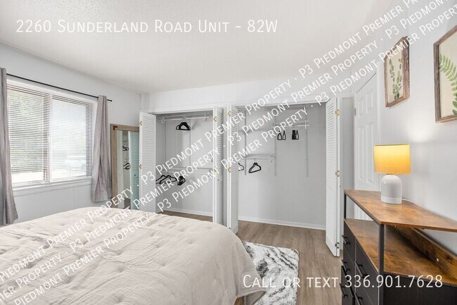 Building Photo - 2260 Sunderland Rd