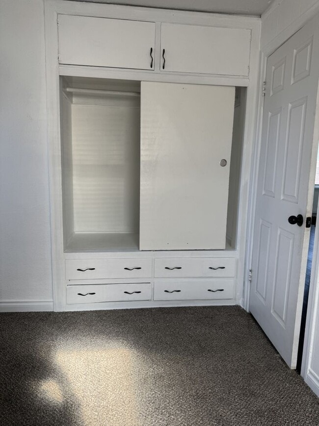 Building Photo - See the potential in this charming rental