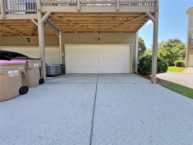 Building Photo - 525 Grove Field Ct NW