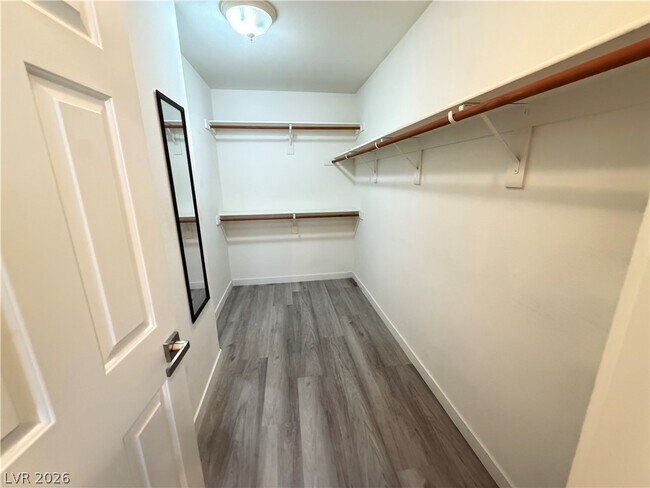 Building Photo - 5360 Cielo Oro St