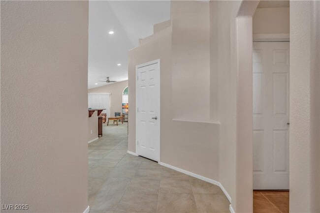 Building Photo - 3193 Castle Canyon Ave