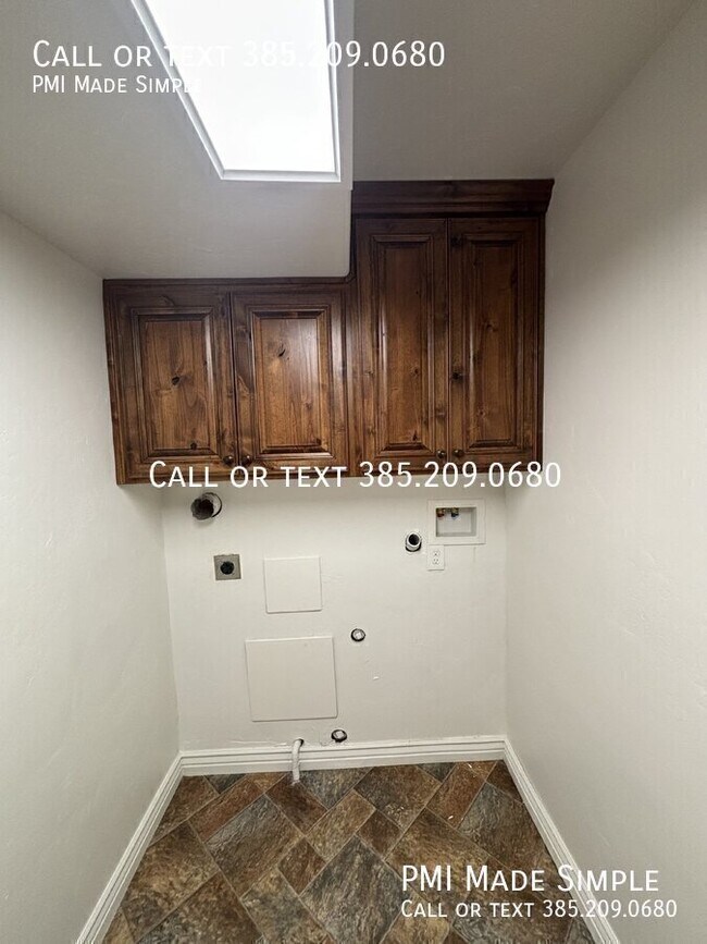 Building Photo - 531 N 600 E