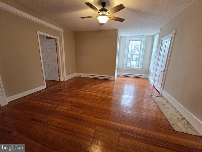 Building Photo - 378 National Ave