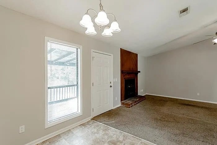 Building Photo - 141 Windmill Orchard Rd