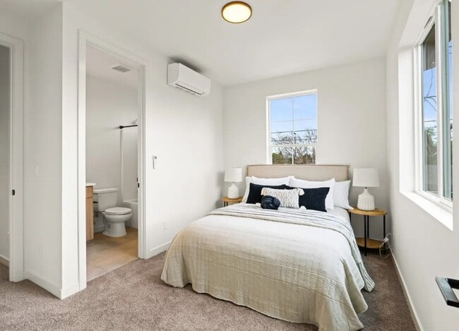 Building Photo - St. Johns Townhouse - Modern, Spacious, New Construction 2 Bedroom with A/C, Washer/Dryer, and Pr...