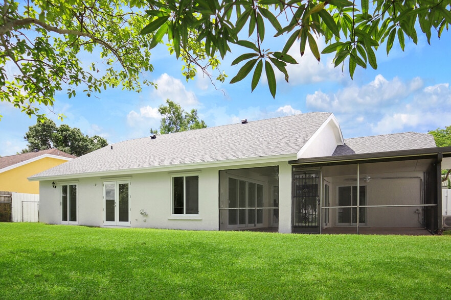 Building Photo - 7360 NW 54th St