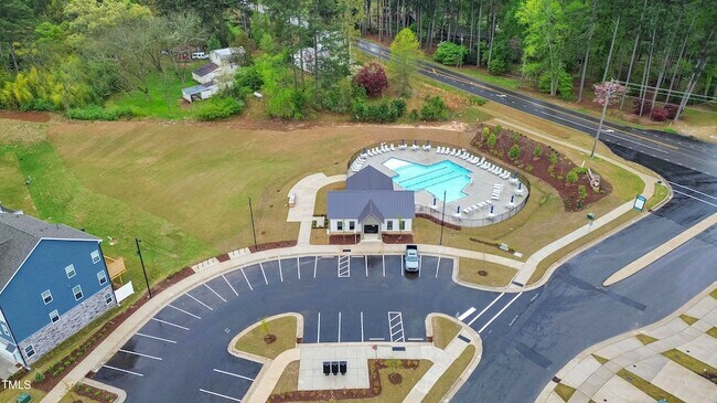 Building Photo - 2075 Eva Pearl Dr