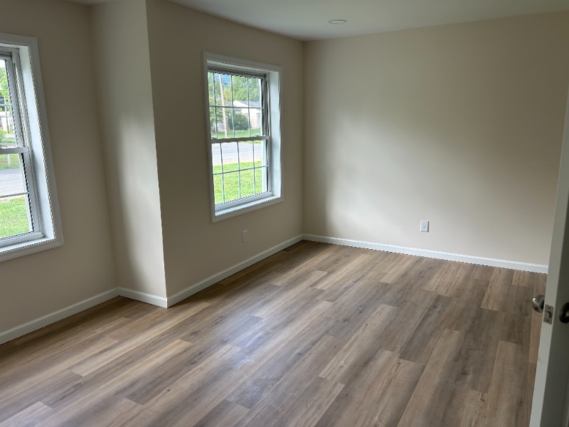 Building Photo - 814 W Chester Ave