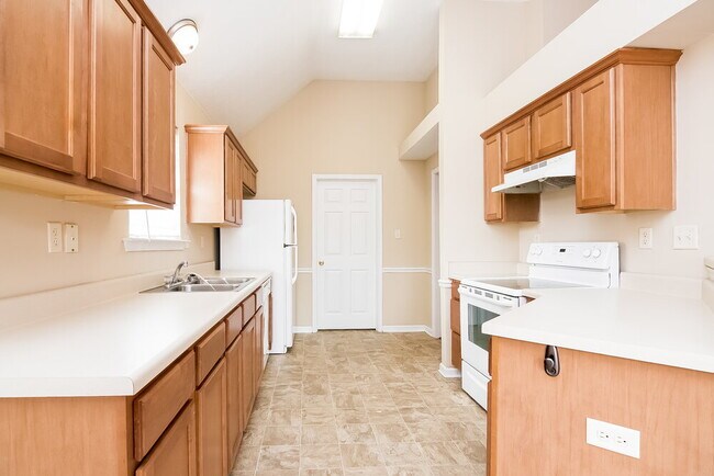 Building Photo - 5400 Milton Ridge Dr