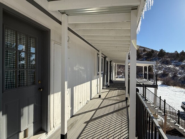 Building Photo - Beautiful mountain home now available in Kamas, UT