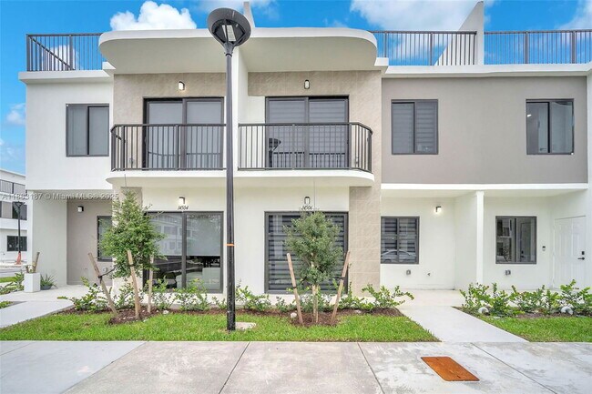 Building Photo - 14507 SW 261st St