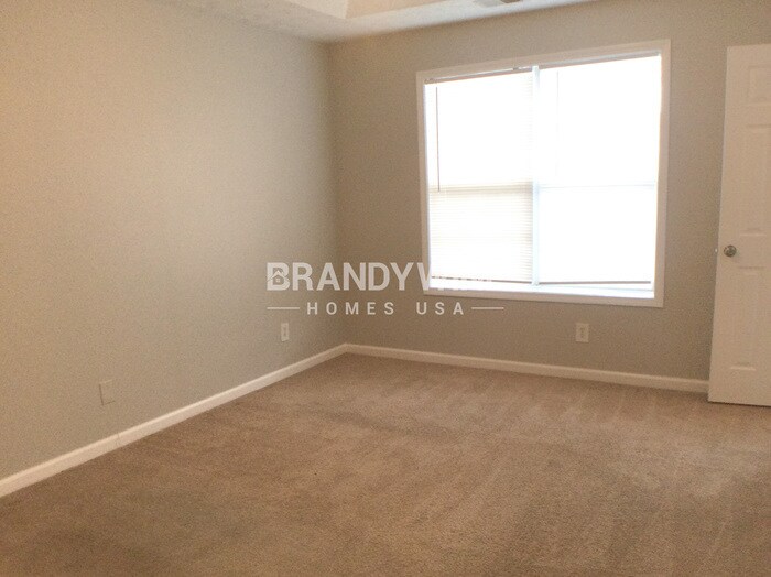 Building Photo - 1559 Ashford Ct