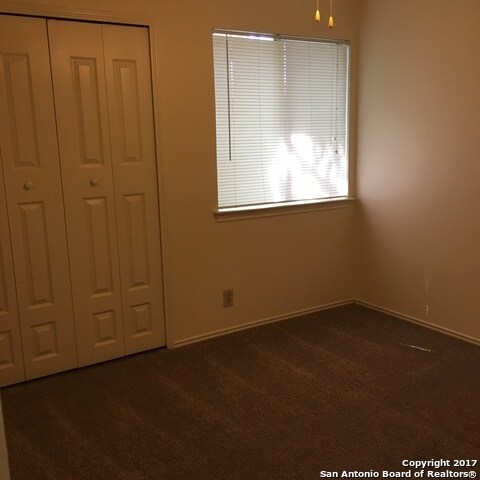 Building Photo - 5011 Sommerdale