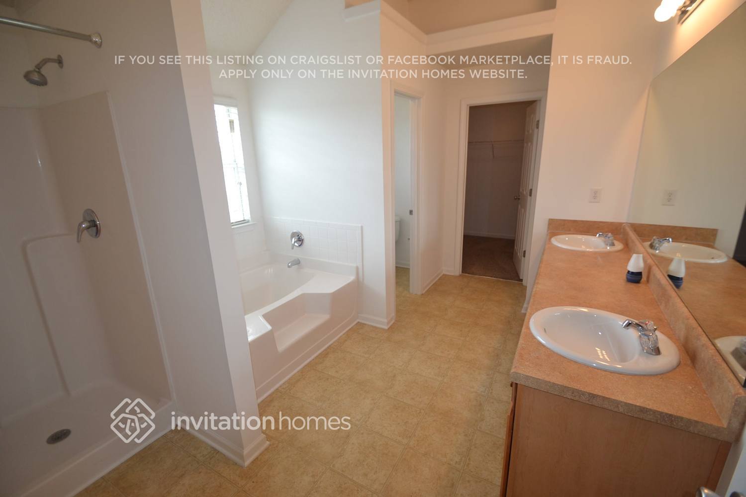 Building Photo - 1874 Tulip Petal Rd