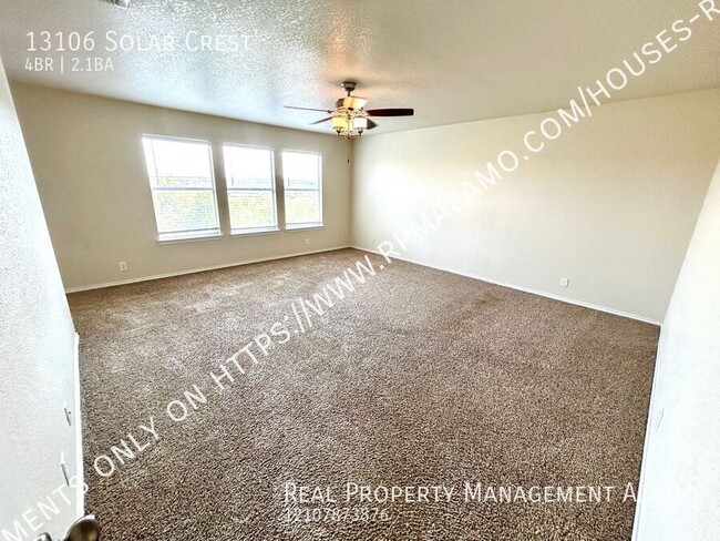 Building Photo - **MOVE IN SPECIAL** 4 Bedroom 2.5 Bath Hom...