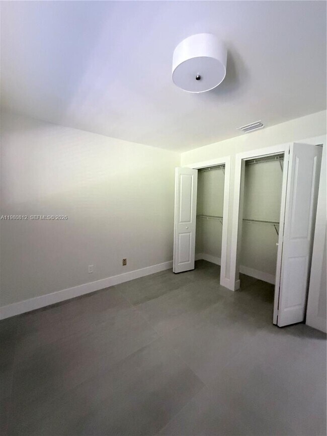 Building Photo - 7801 SW 12th St