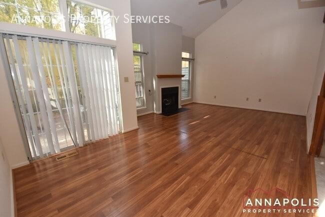 Building Photo - 962 Yachtsman Way