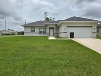 Building Photo - 2776 SW 142nd Ln