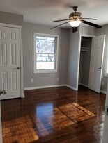 Building Photo - 4501 N Tracy Ave