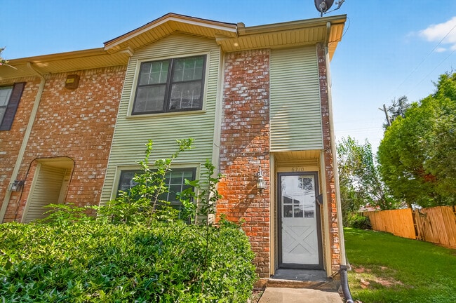 Building Photo - 6710 Biggs Ct