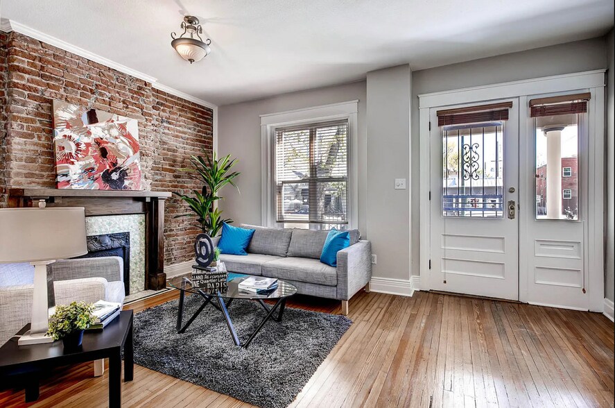 Building Photo - 1333 E 17th Ave