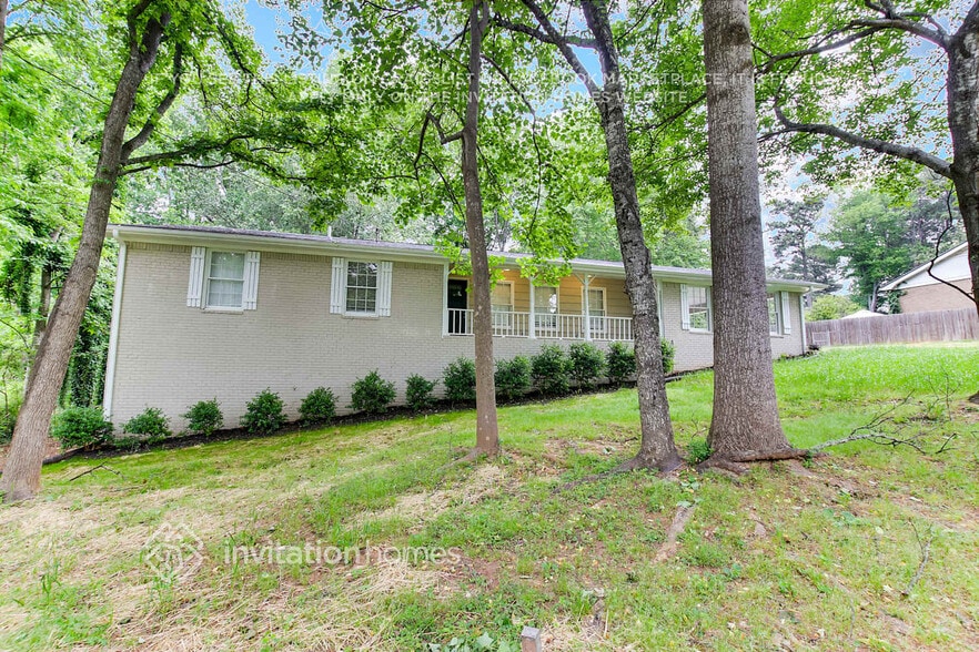 Building Photo - 6236 Shallow Creek Ln