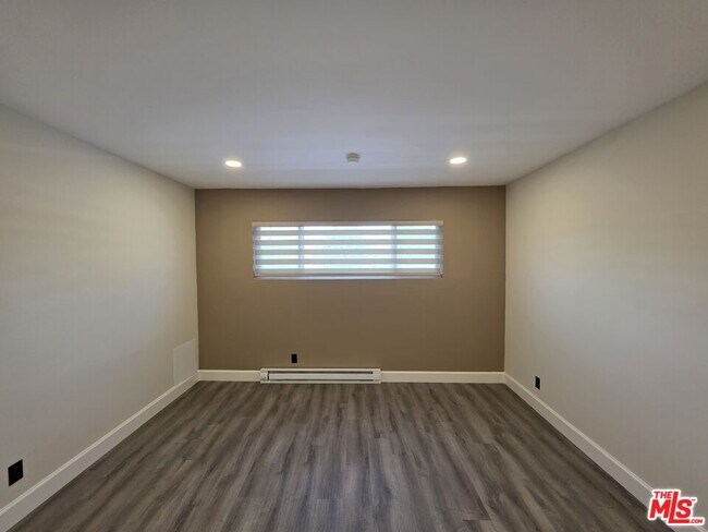 Building Photo - 2228 20th St