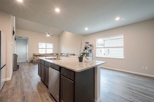 Building Photo - 1317 Mount Bassie Trl