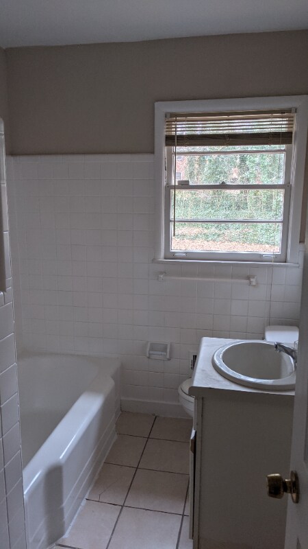 Building Photo - 2417 Ousley Ct