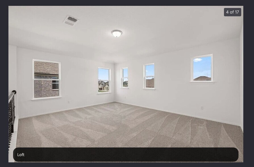 Building Photo - 4705 Teverola Dr