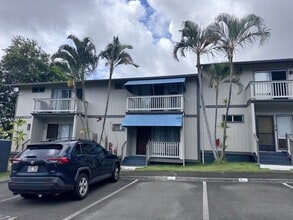 Building Photo - 3 Bedroom in Aiea - Looking over Golf Course