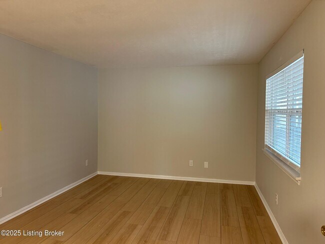 Building Photo - 2207 Alta Ave