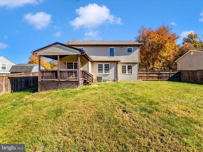 Building Photo - 408 Willow Hill Pl