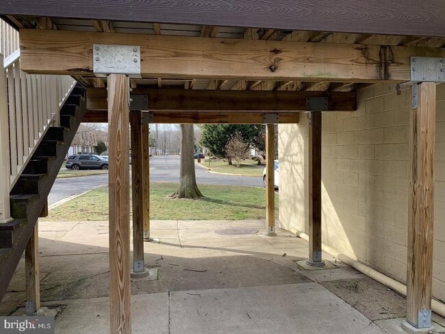 Building Photo - 7932 Silverada Pl