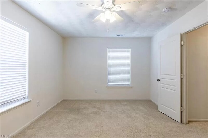 Building Photo - 2166 Humphreys Dr