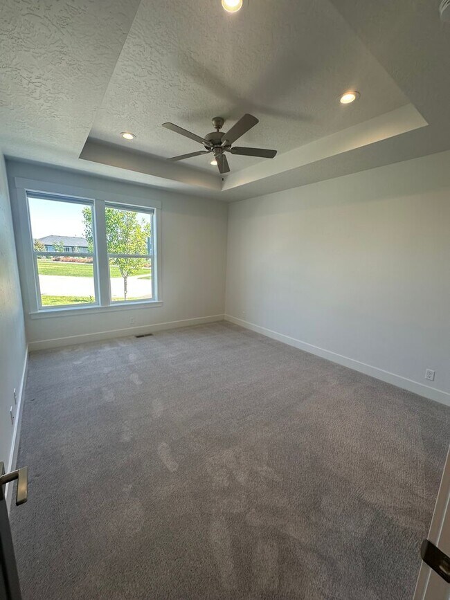 Building Photo - Riverstone: 3 Bedroom 3 Bath, Patio Home, ...