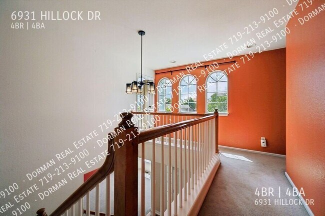 Building Photo - 6931 Hillock Dr