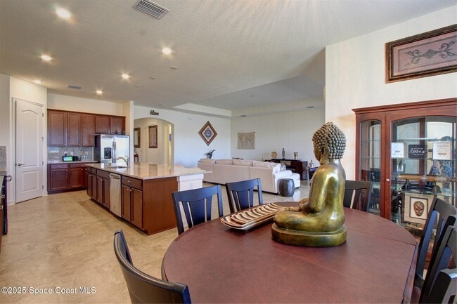 Building Photo - 2542 Chapel Bridge Ln