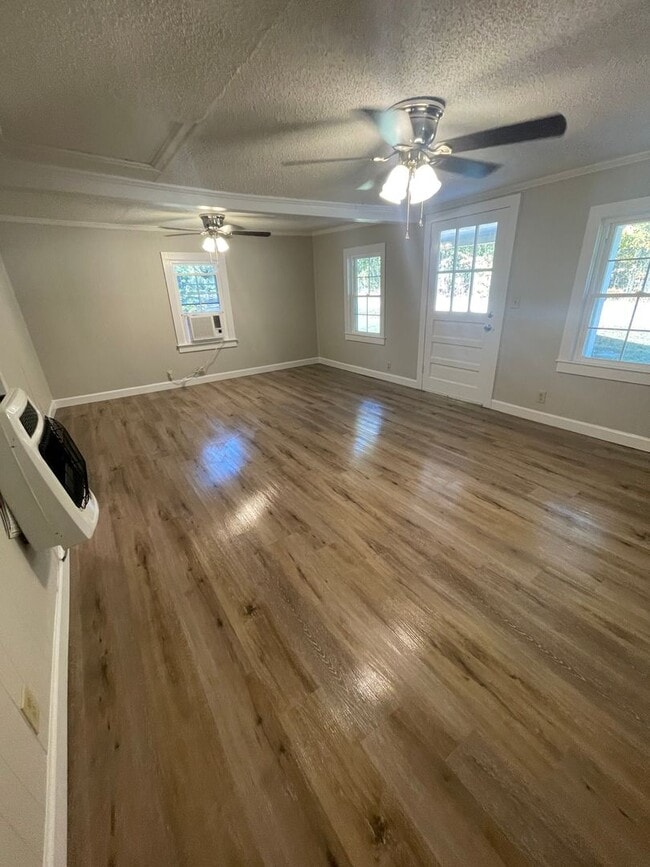 Building Photo - 1635 Gibbs Shoals Rd