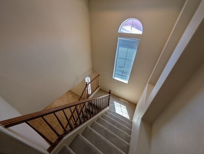 Building Photo - 9044 Partridge Hill St