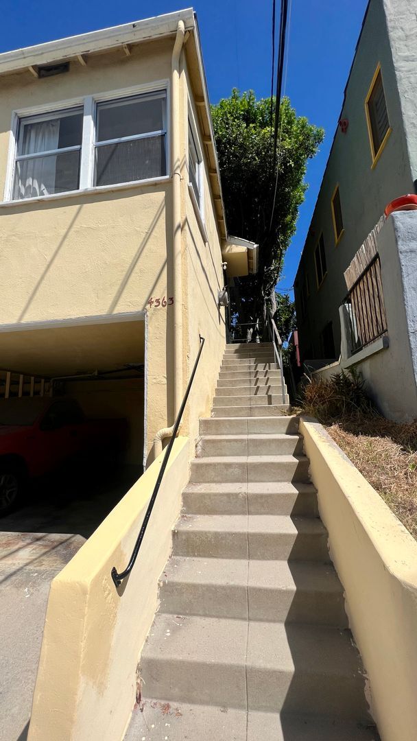 Interior Photo - Sunset Drive, 4363-4377