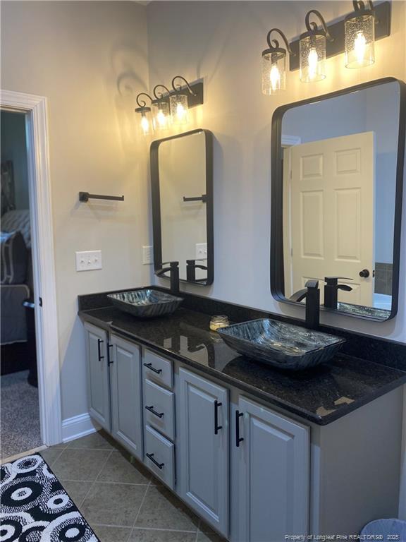 Building Photo - 28 Hawk Ridge Dr