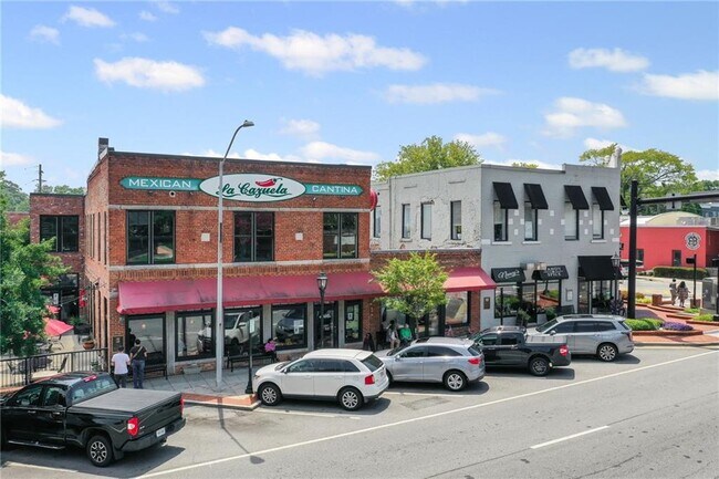 Building Photo - 578 Hardy Water Dr SE