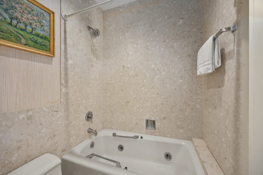 Building Photo - 3409 Elizabeth St