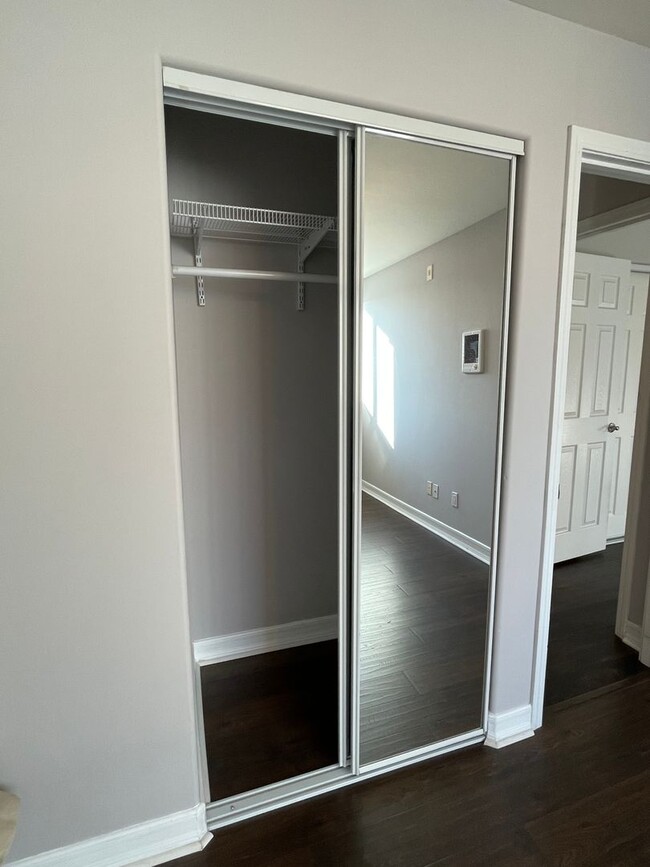 Building Photo - Beautiful Remodeled Condo In North Park w/...