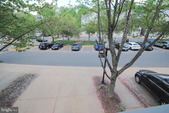 Building Photo - 12823 Fair Briar Ln