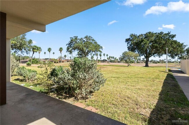 Building Photo - 2900 Ashley Dr