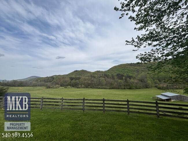 Building Photo - 5056 Catawba Valley Dr