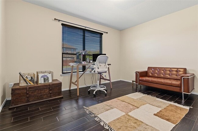 Building Photo - 920 Autumn Sage Way