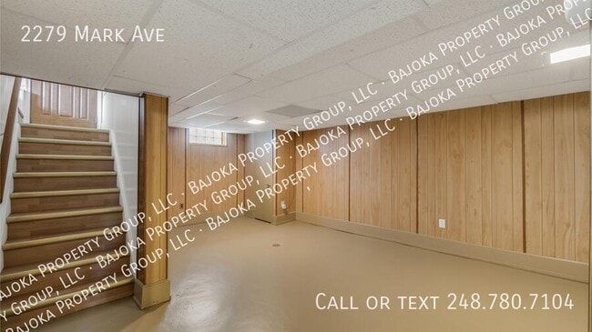 Building Photo - 2279 Mark Ave